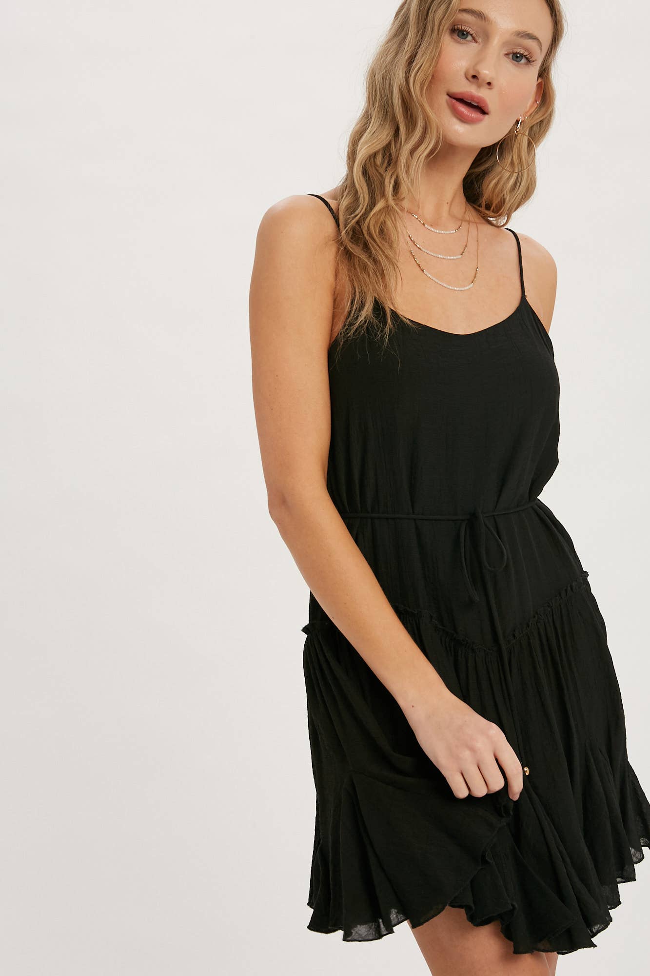 RUFFLED SWING CAMI DRESS: BEIGE