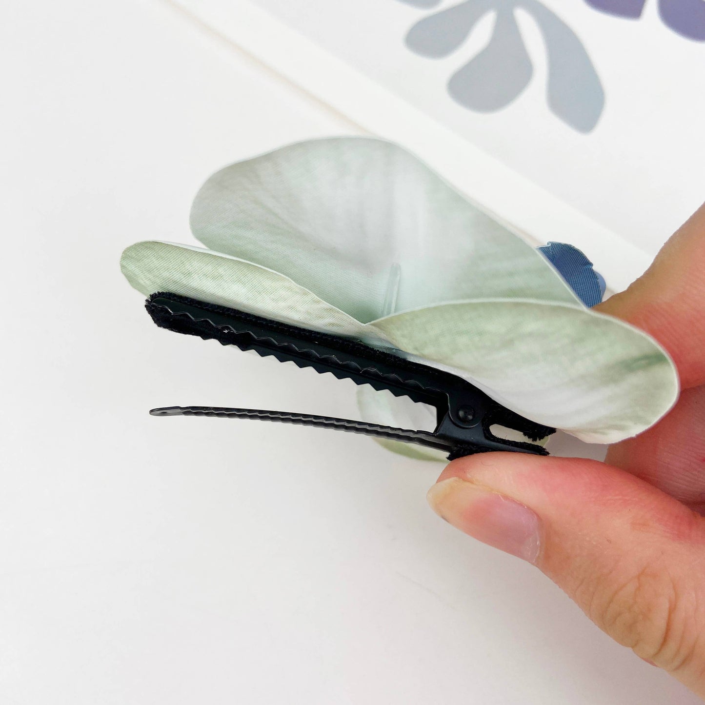 Phalaenopsis Spring Hair Clips: Light Blue