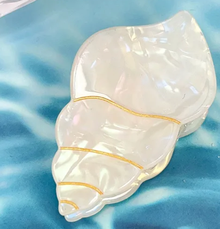 Shell Claw Clip