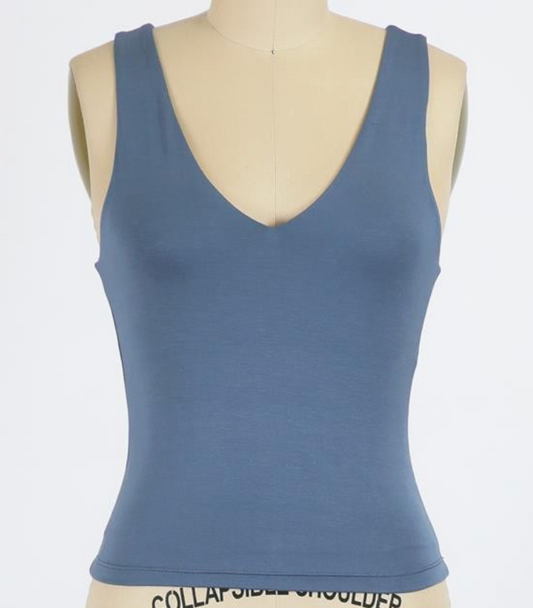 Babe Basics - V-Neck Blue
