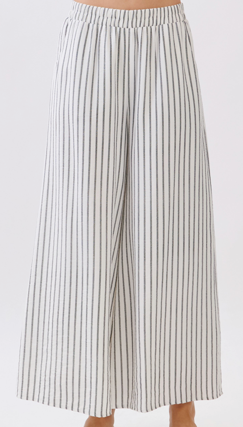 Coastal Ease - Crop Pant